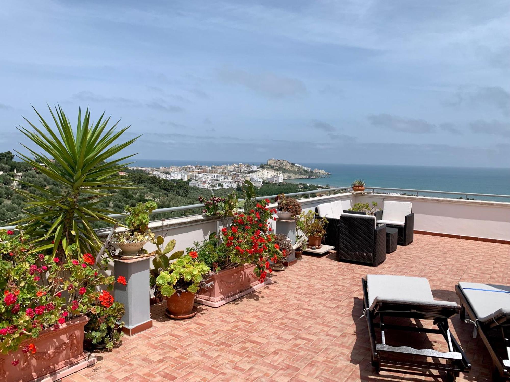 Ferienwohnung Dreaming Penthouse Vieste Exterior foto